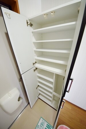 AQUA GREENの物件内観写真